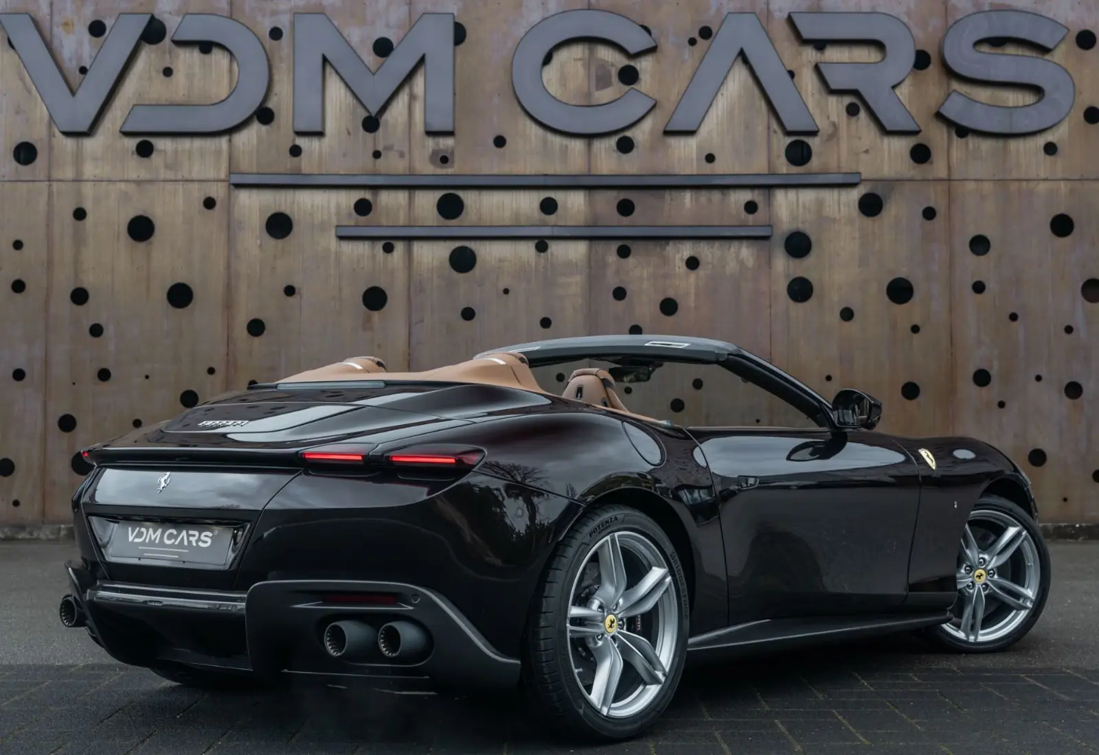 Ferrari Roma Spider * SPECIAL COLOR * ADAS * VENT * 360 * VOLL *  - 131392