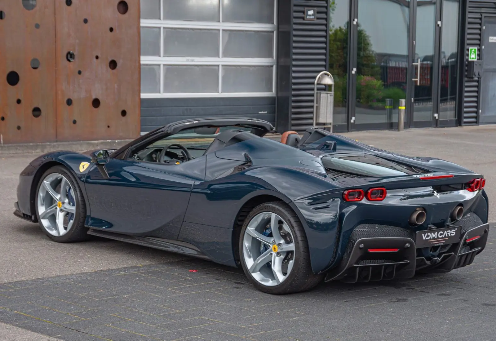 Ferrari SF90 Spider * CARBON(12x) * CARPLAY * LIFT * TWO-TONE *  - 110824
