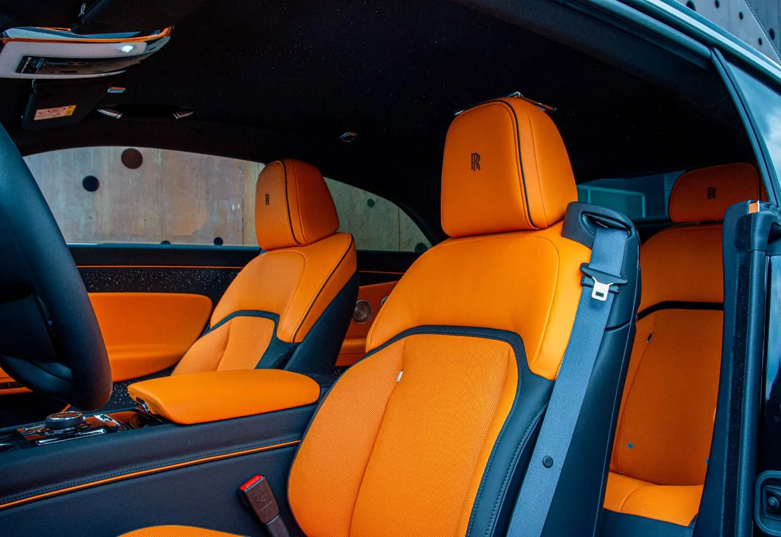 Rolls-Royce Spectre STOCK LAUNCH PACK STARLIGHT MASSAGE VOLL - 55803