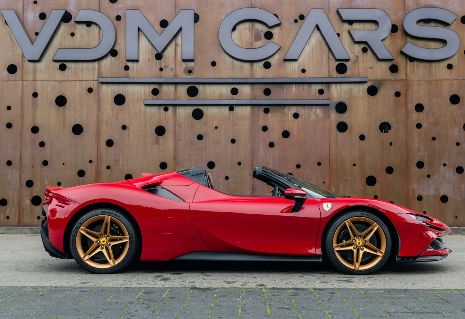 Ferrari SF90 Spider * LIFT * CARPLAY * AFS * TWO-TONE * CARBON *  - 119097