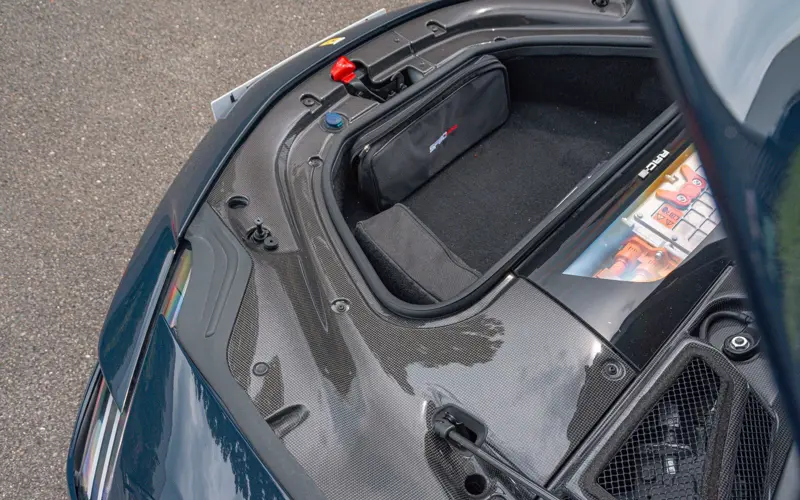 Ferrari SF90 Spider * CARBON(12x) * CARPLAY * LIFT * TWO-TONE *  - 124501