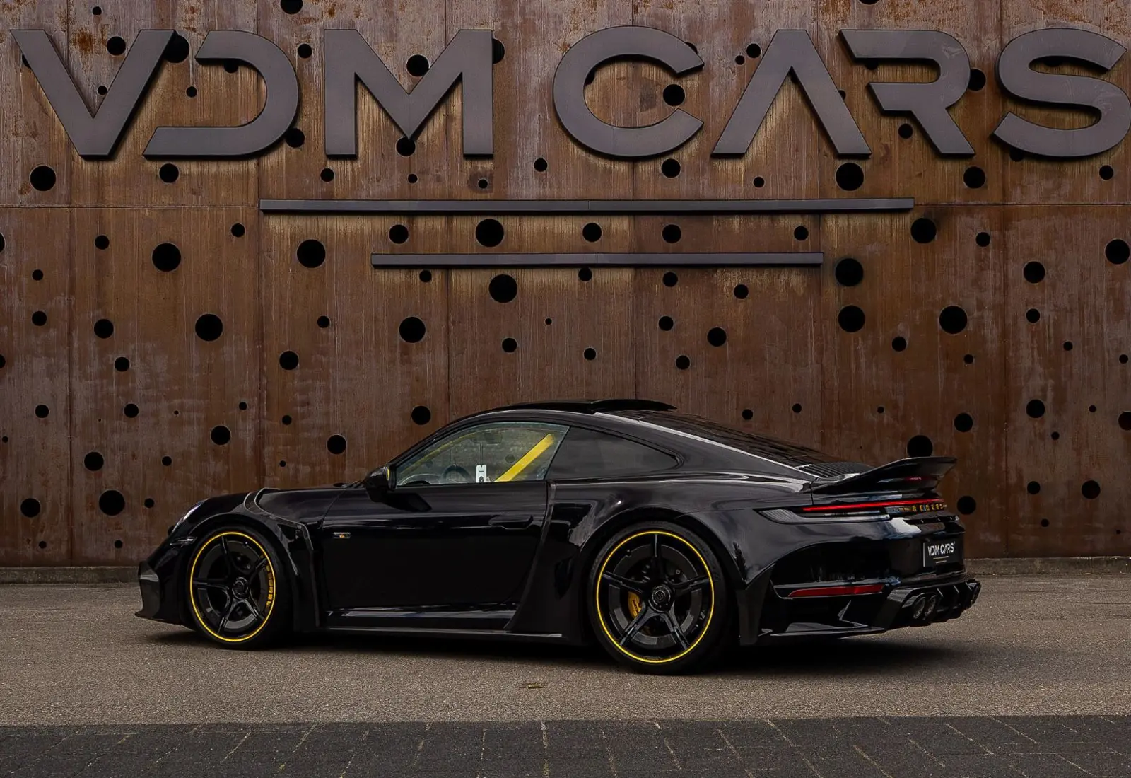 Porsche 992 BRABUS ROCKET R * 1 OF 25 * 900HP * CARBON * LIFT *  - 174481
