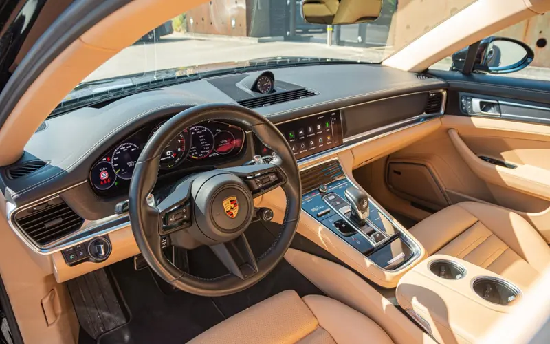 Porsche Panamera Sport Turismo 4 E-Hybrid Platinum Editi - 144839