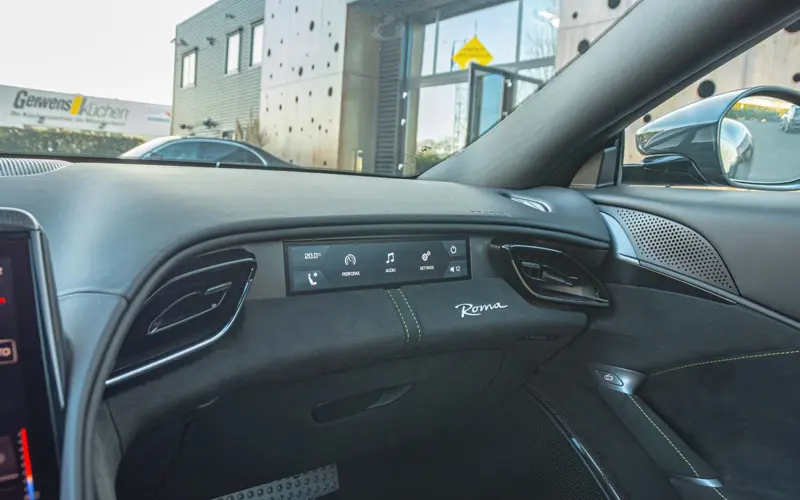 Ferrari Roma * NOVITEC * F. ADAS * MAGNE * P.DISPLAY * SMARTPHONE - 103588