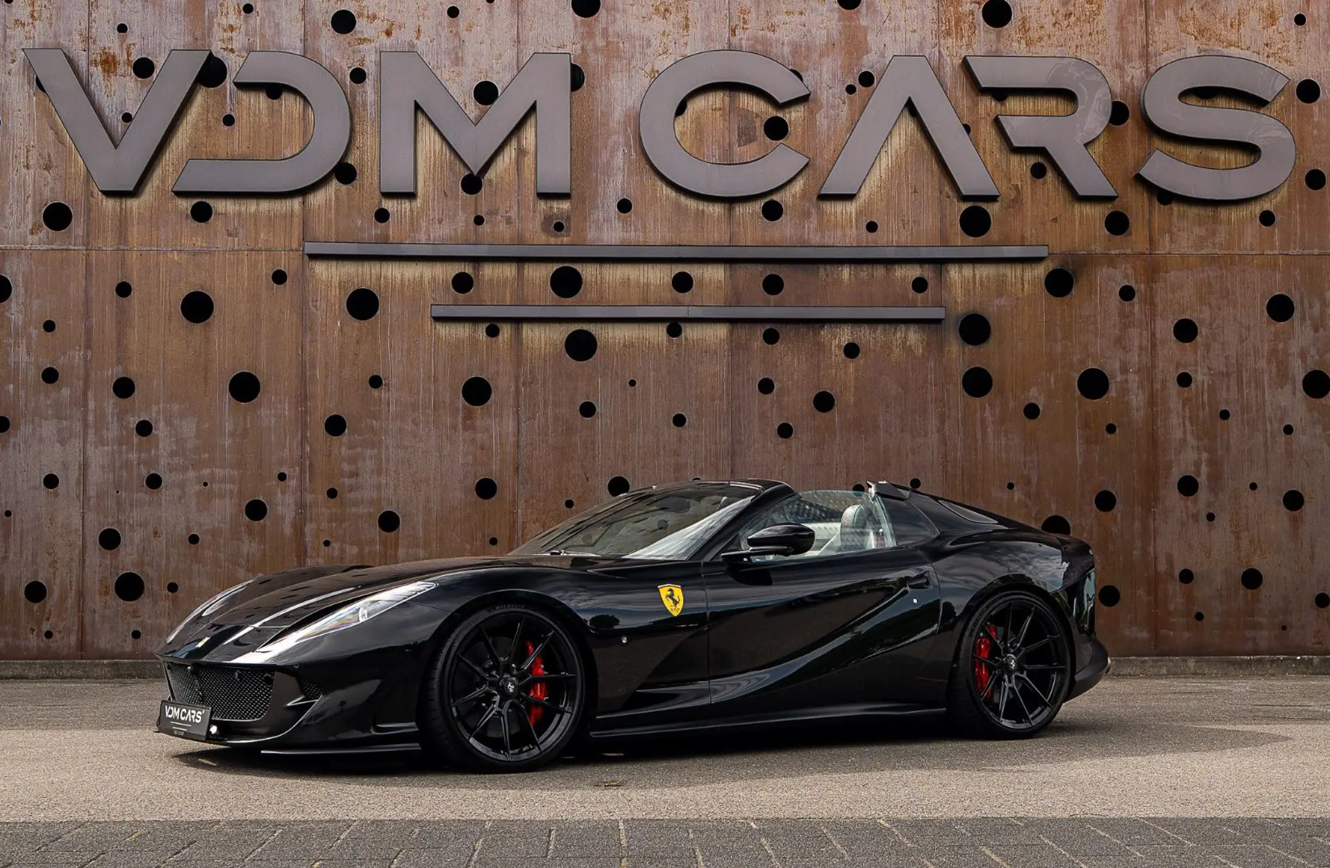 Ferrari - 812 - 169093