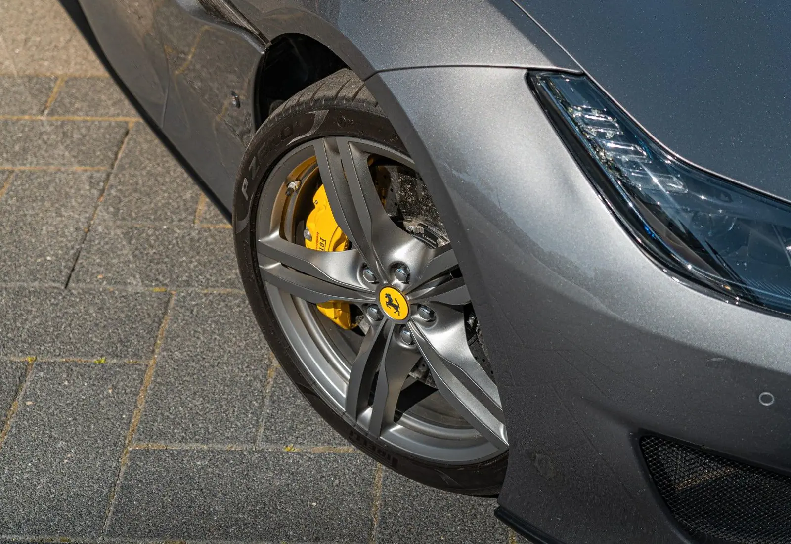 Ferrari Portofino * CARBON * AFS * MAGNERIDE * ELEC. SEATS * VENT - 165523