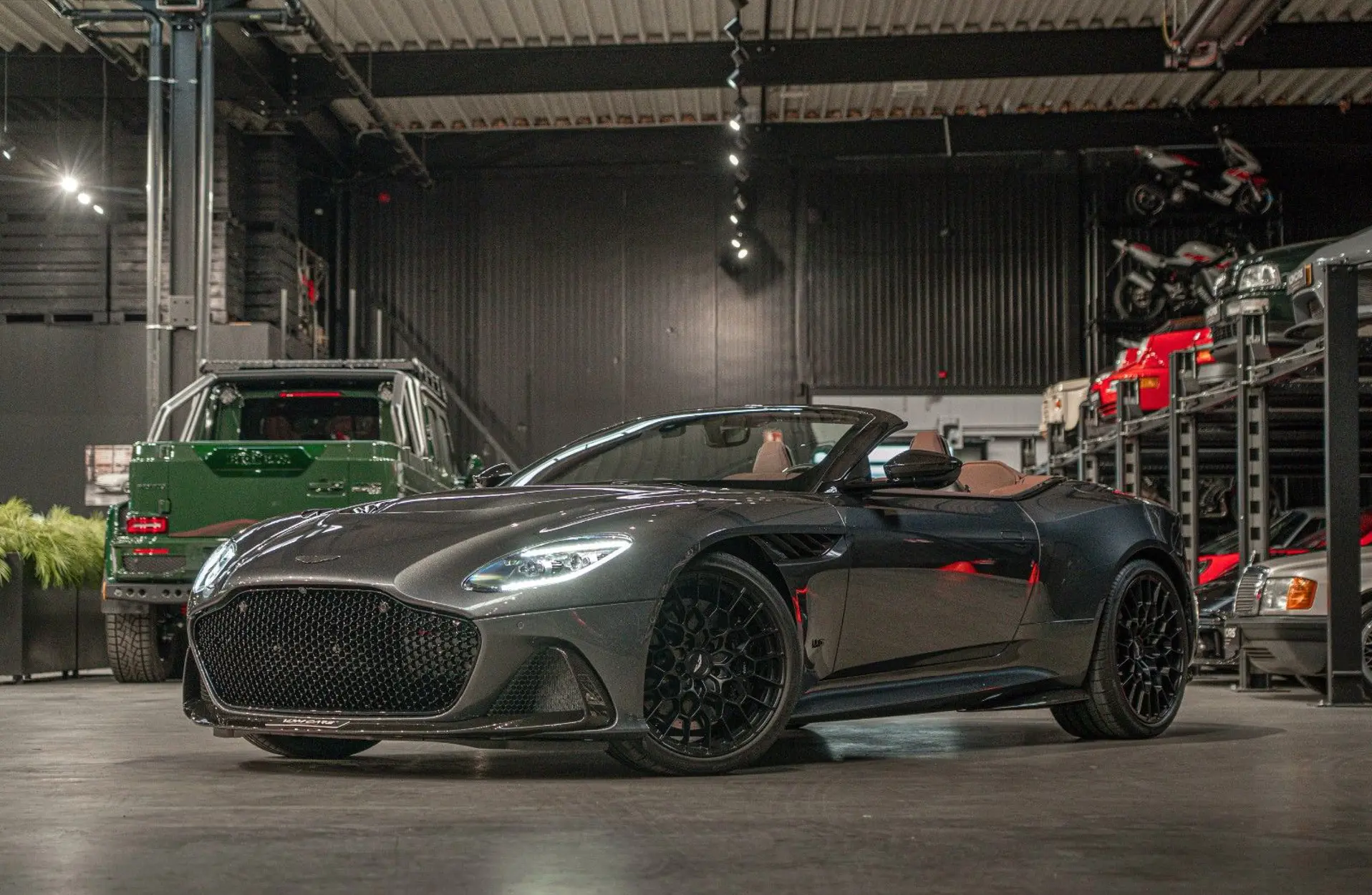 Aston Martin - DBS - 143434