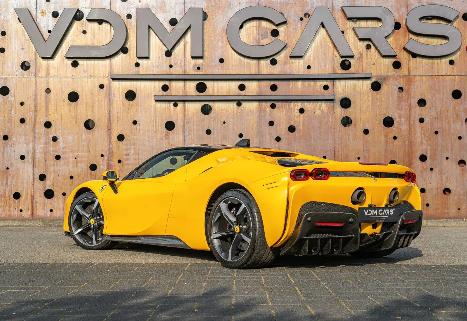 Ferrari SF90 Stradale * ATELIER * GIALLO TRIPLO * CARBON * TAILO - 138920