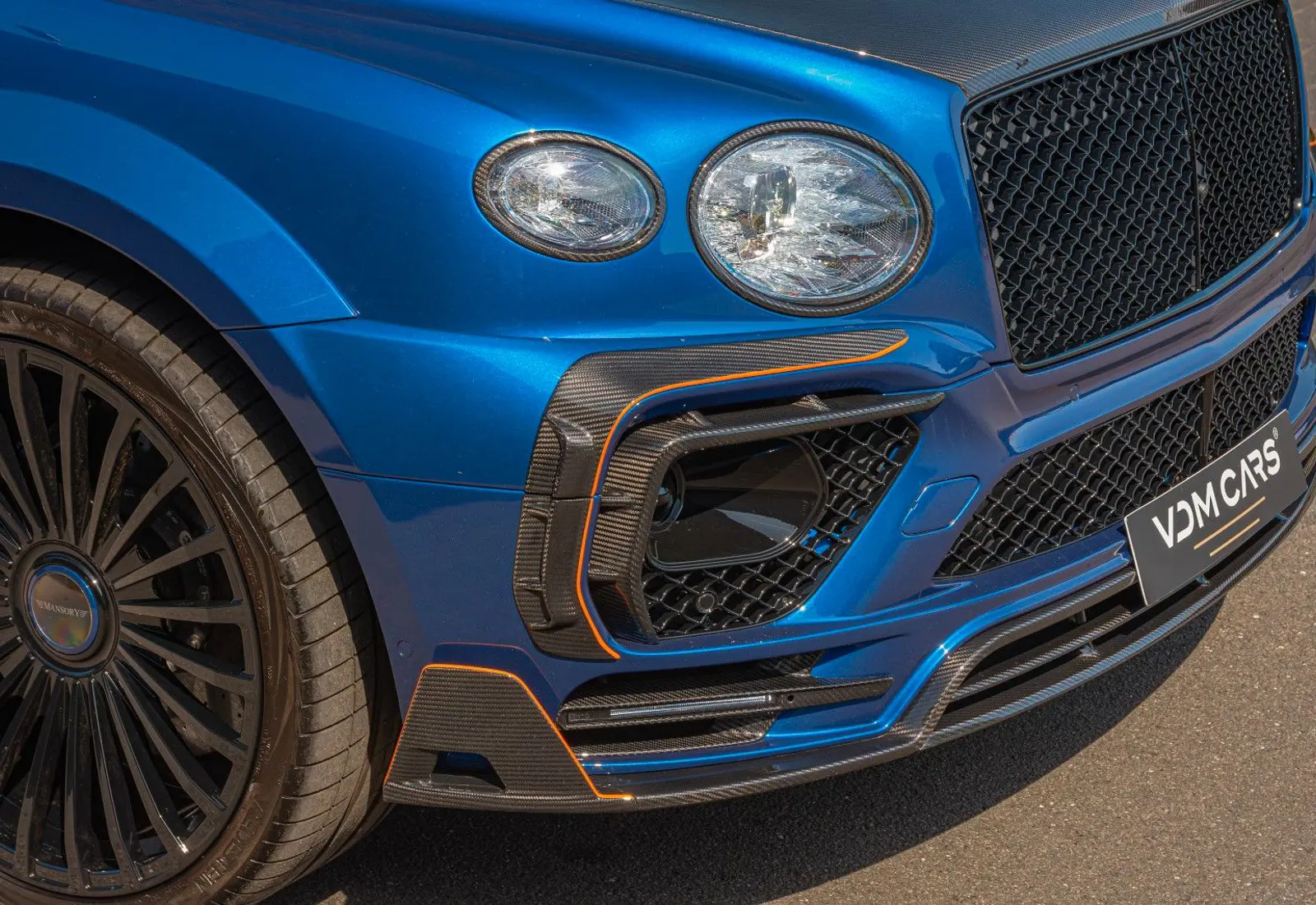 Bentley Bentayga V8 MANSORY * FULL CARBON * CERAMIC BRAKES *  - 85823