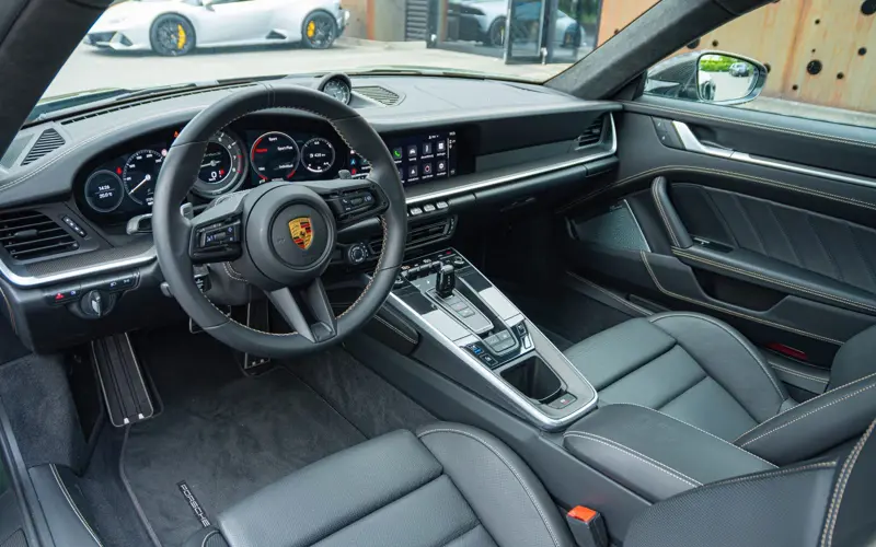 Porsche 992 Turbo S * AERO * PASM * PCCB * CARBON *  - 109986