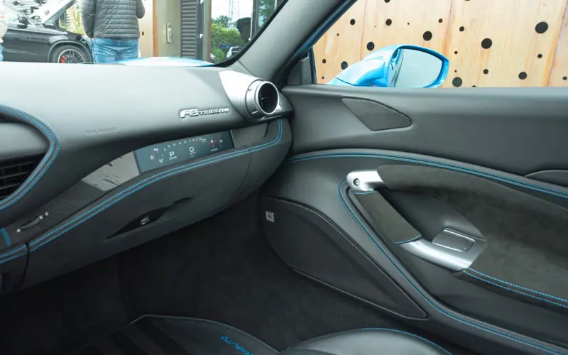 Ferrari F8 Tributo * CARBON SEATS * CARPLAY * LIFT * P.DISPLAY *  - 108307