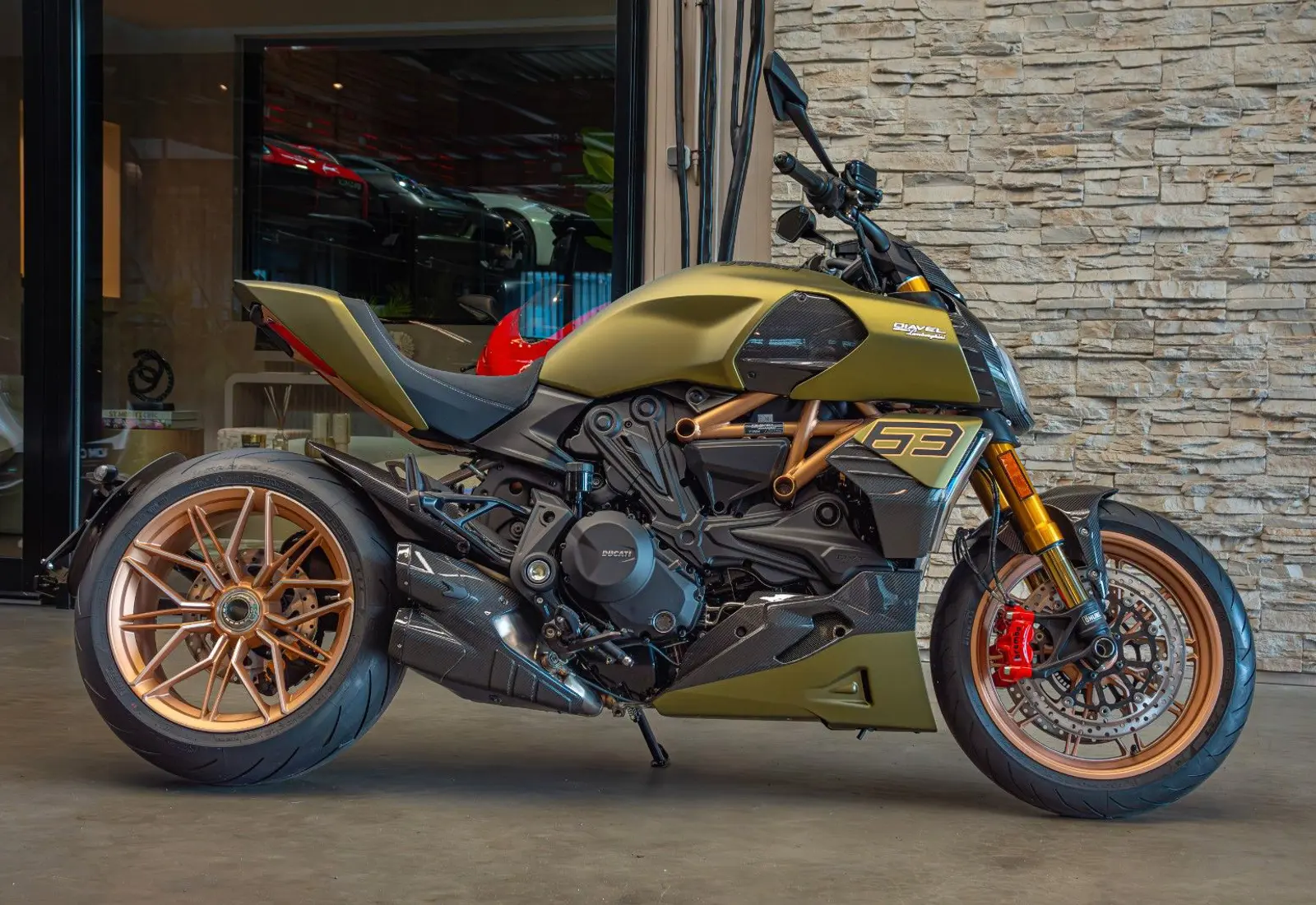 Ducati 1260 S Diavel Lamborghini * 1/630 * SAMMLERSTUCK *  - 112896