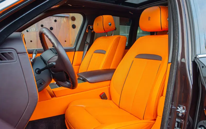 Rolls-Royce Cullinan * FOND-ENT. * VIEWING SUITE * BESPOKE * MASSAG - 96973