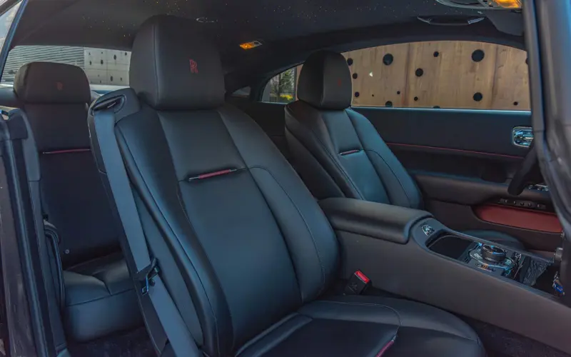 Rolls-Royce Wraith 6.6 V12 * MASSAGE * BESPOKE * DRIVE ASSIST+ *  - 113337
