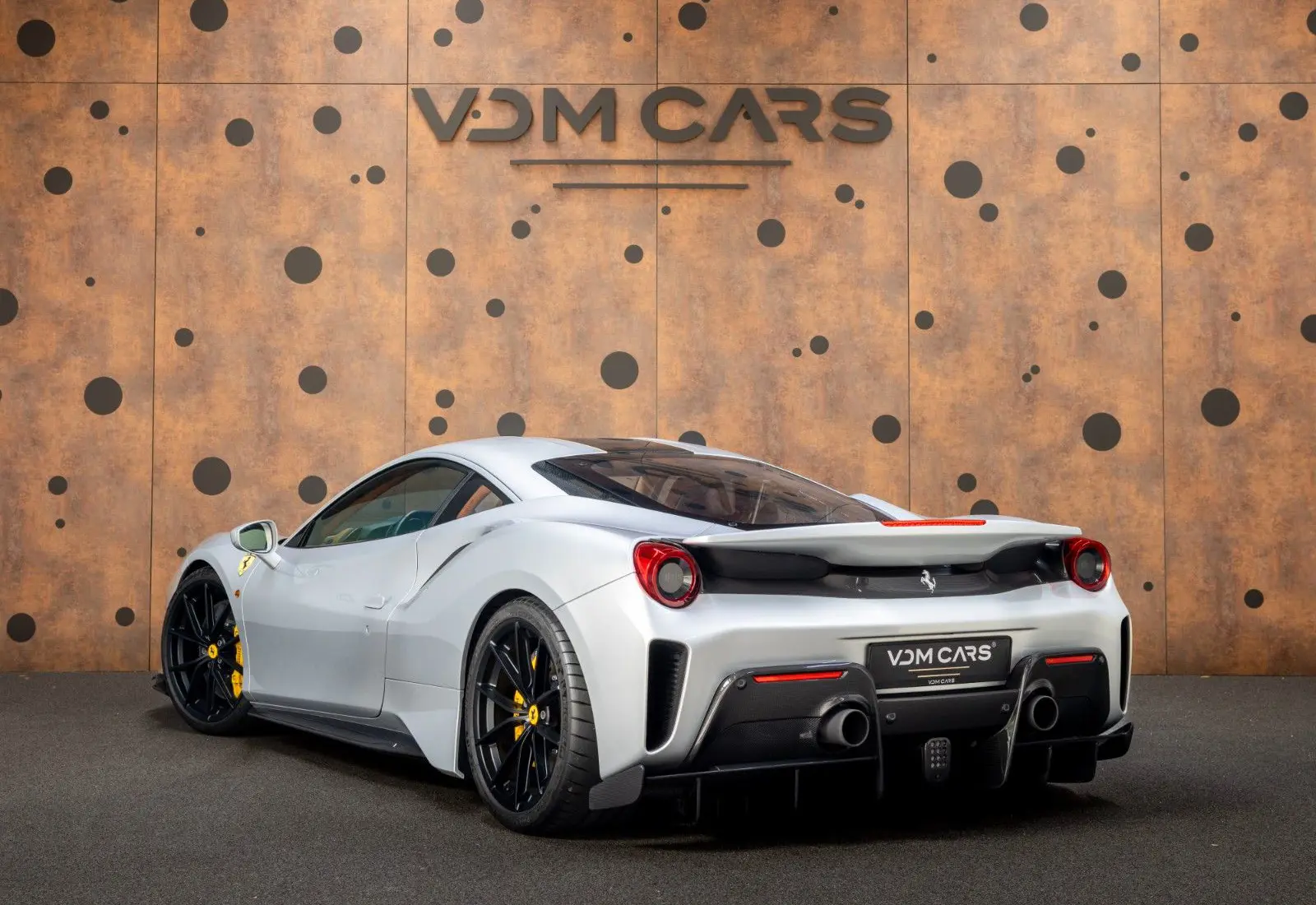 Ferrari 488 3.9 Pista * FULLPPF * LIFT * CARBON *  - 108085