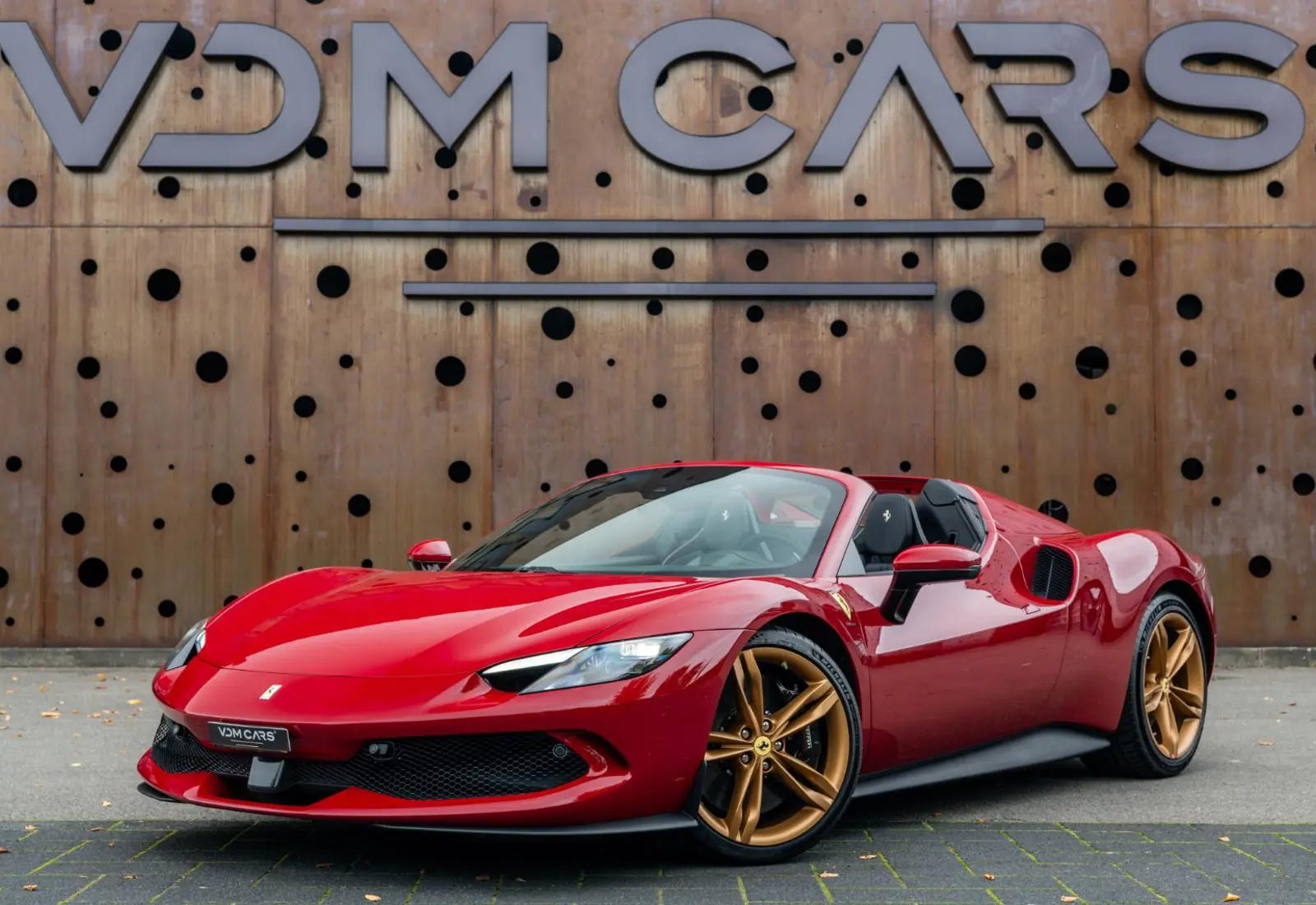 Ferrari 296 GTS * 1.HAND * ACC * CARPLAY * AFS * CONNECT * DAYTONA *  - 152310