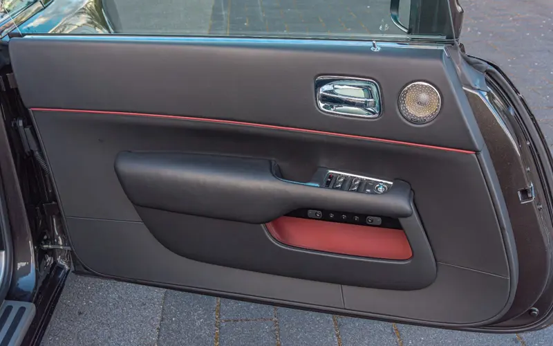 Rolls-Royce Wraith 6.6 V12 * MASSAGE * BESPOKE * DRIVE ASSIST+ *  - 113329