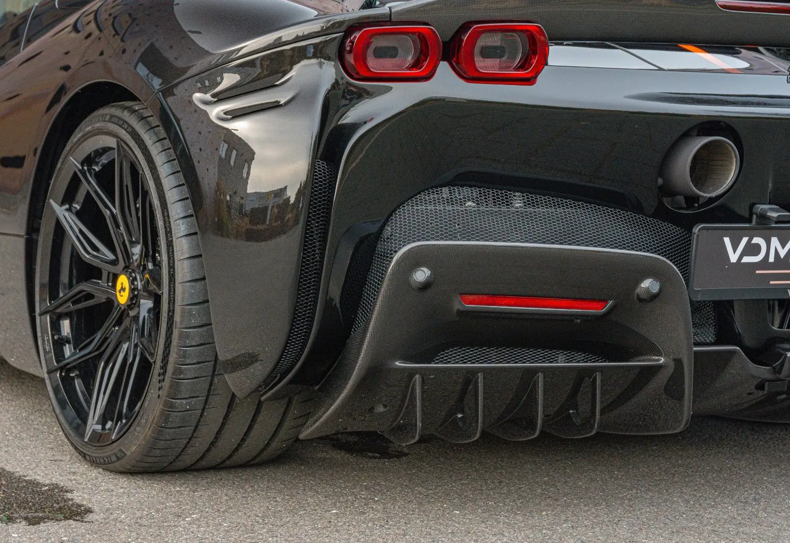 Ferrari SF90 Spider Assetto Fiorano * CARBON (11x) * XPEL *  - 131652