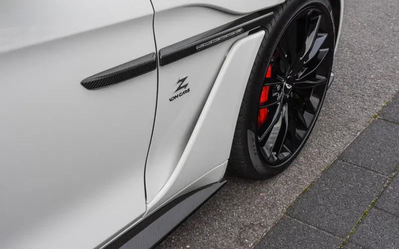 Aston Martin Vanquish Zagato Volante * 1 OF 99 *  - 110716