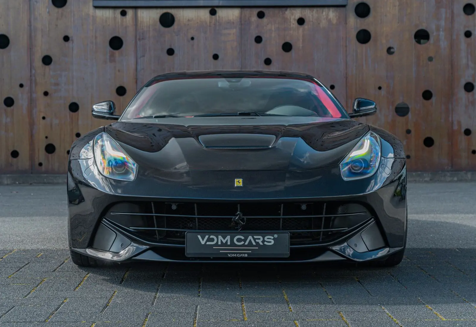 Ferrari F12 Berlinetta * ALCANTARA * CUSTOM * CARBON *  - 137152