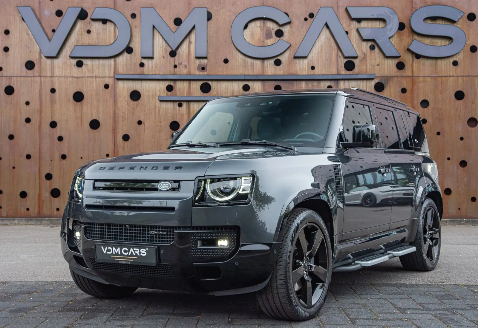 Land Rover Defender 3.0 D300 MHEV HSE 110 * MERIDIAN * PANO *  - 84779