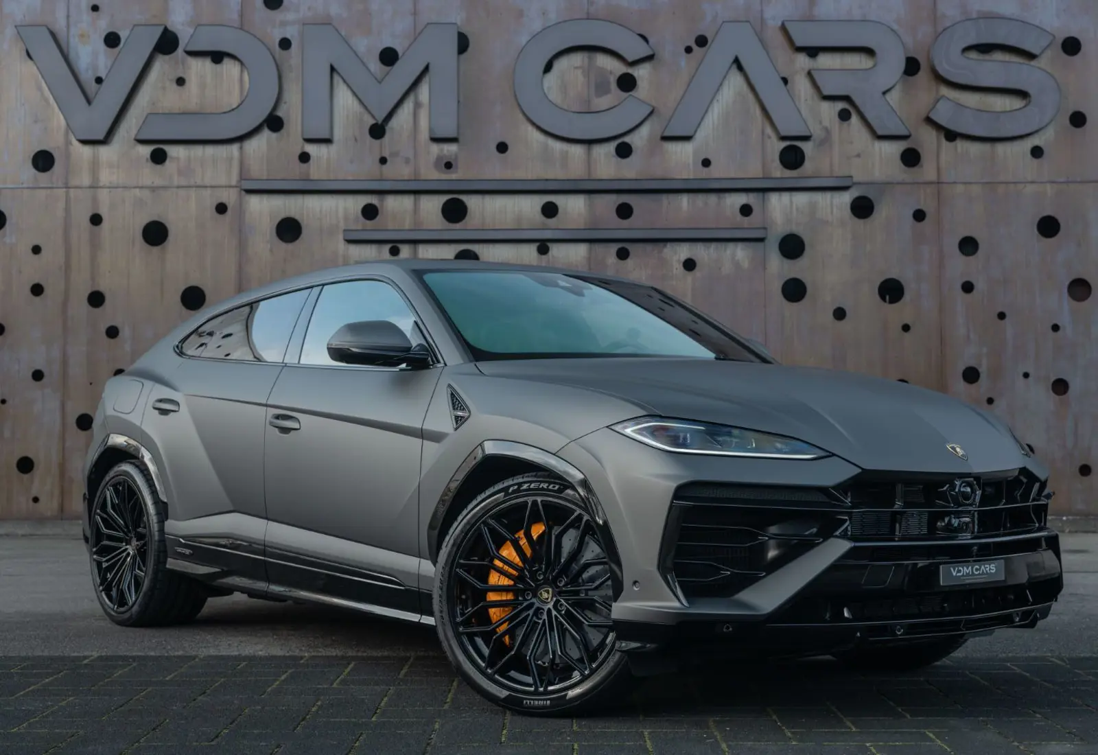 Lamborghini Urus SE * KERES MATTE * SONUS * MAINTENANCE PACK * 23" *  - 127965