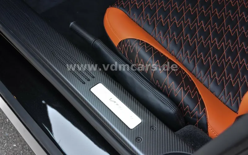 Aston Martin Vanquish Zagato Shooting Brake | 1 of 99 | NEW - 102403