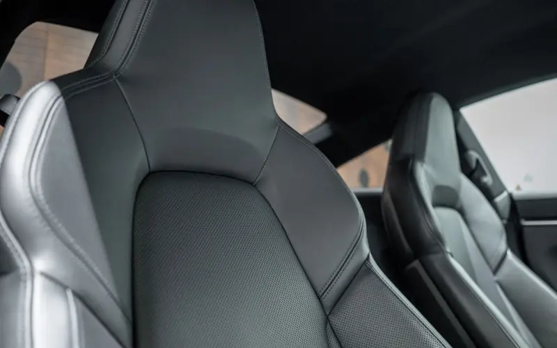 Porsche 911 Carrera 4S * 18-WEG * H.ACHSLENKUNG * SITZBELÜFT *  - 138323