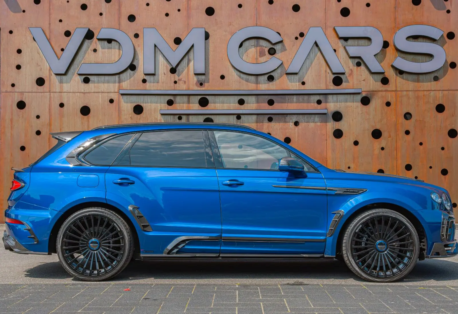 Bentley Bentayga V8 MANSORY * FULL CARBON * CERAMIC * WIDEBOD - 55709