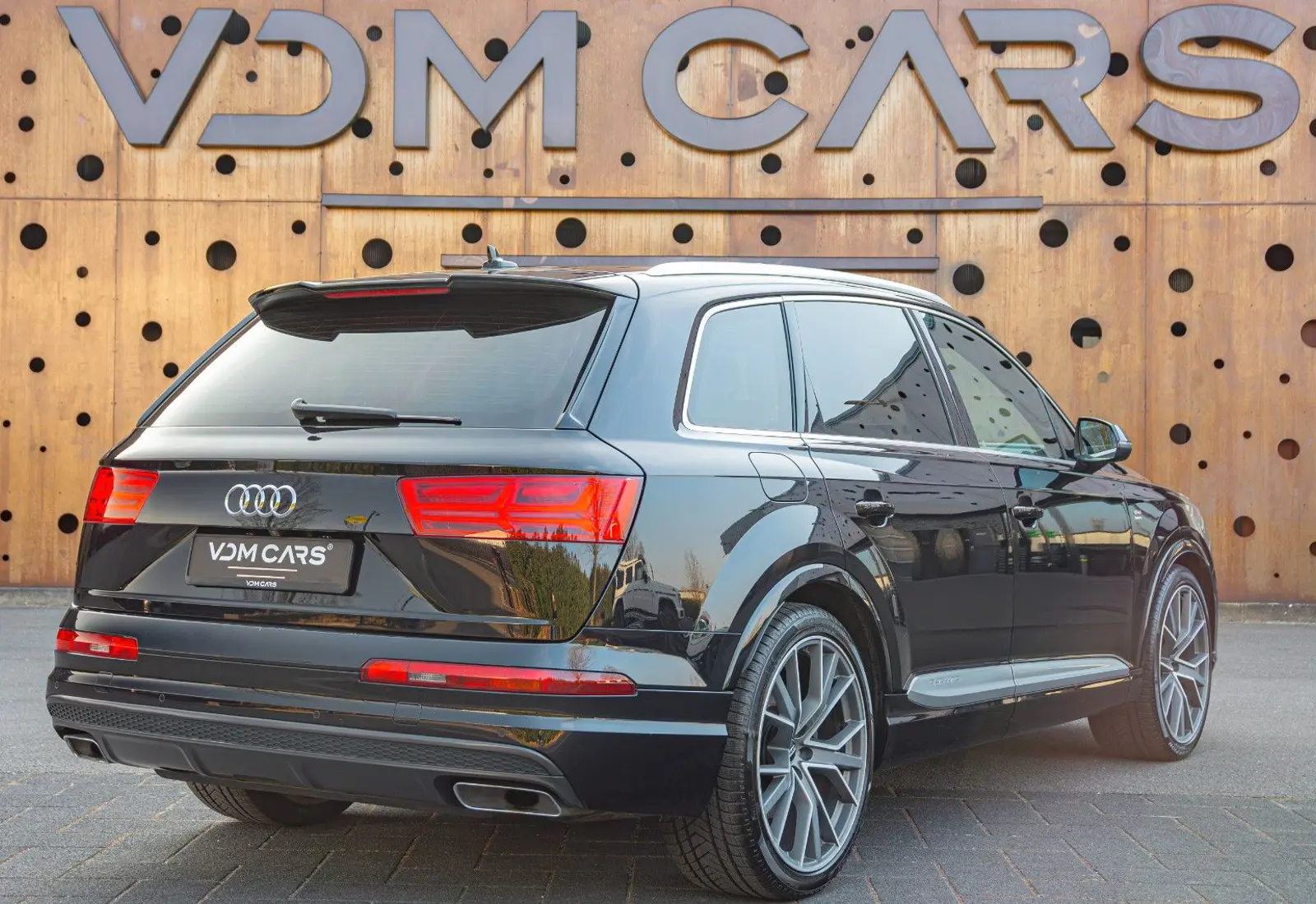 Audi Q7 3.0 TDI quattro * 7-SITZER * S-LINE * WARTUNG NEU *  - 81244