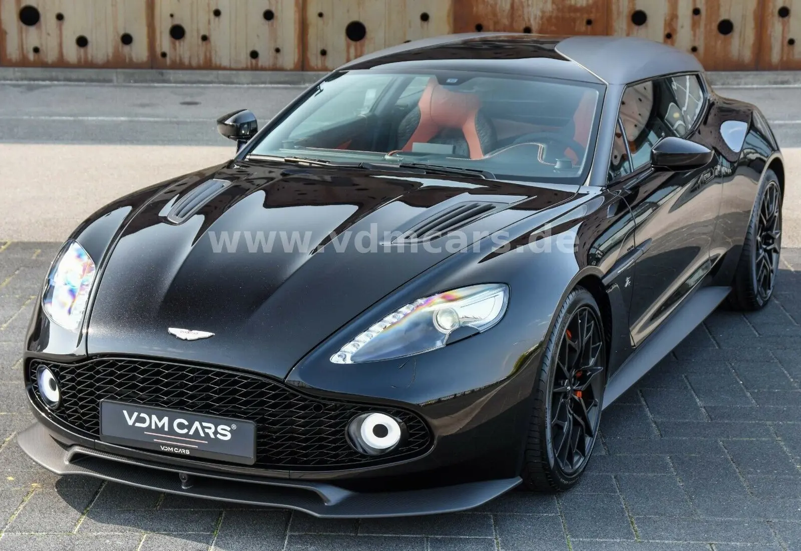 Aston Martin Vanquish Zagato Shooting Brake | 1 of 99 | NEW - 102387