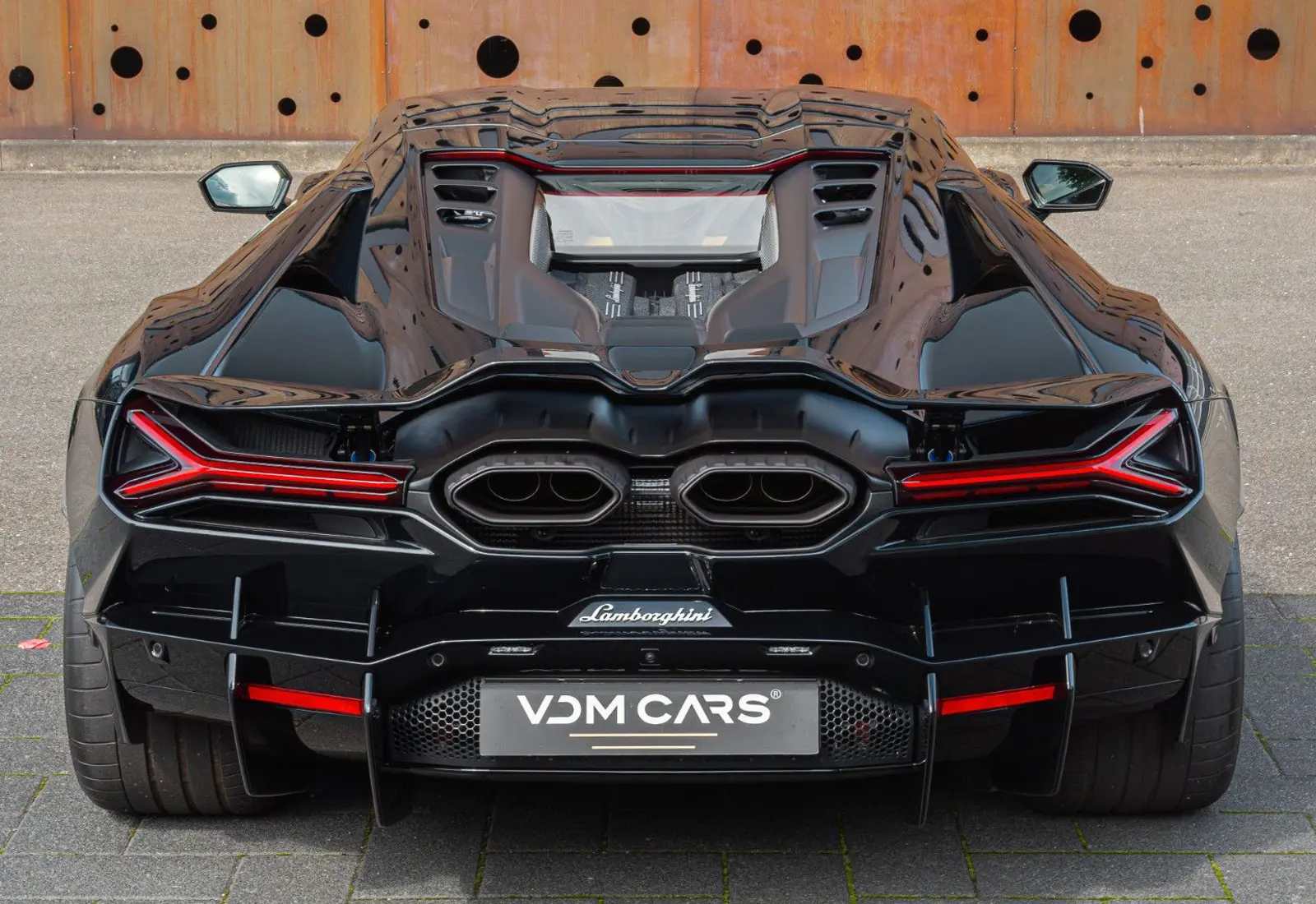 Lamborghini Revuelto 6.5 V12 * NEW CAR * AVAILABLE * BI COLOR - 131963