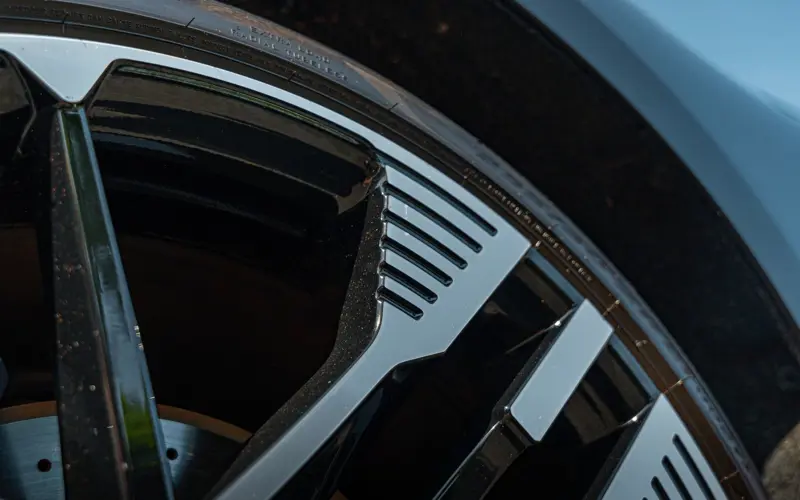 Maserati Granturismo Folgore * ASSIST * CONNECT * SONUS FABER *  - 148823