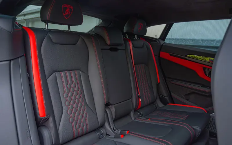 Lamborghini Urus SE * AVAILABLE * STOCK * STYLE * B&amp;O * PANO * ANIMA * 23 - 110370