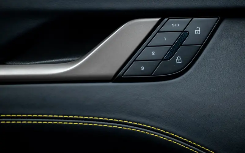 Porsche 911 Turbo S * 992.2 * MY26 * SPORTDES * CARBON EXT * SOFOR - 130303