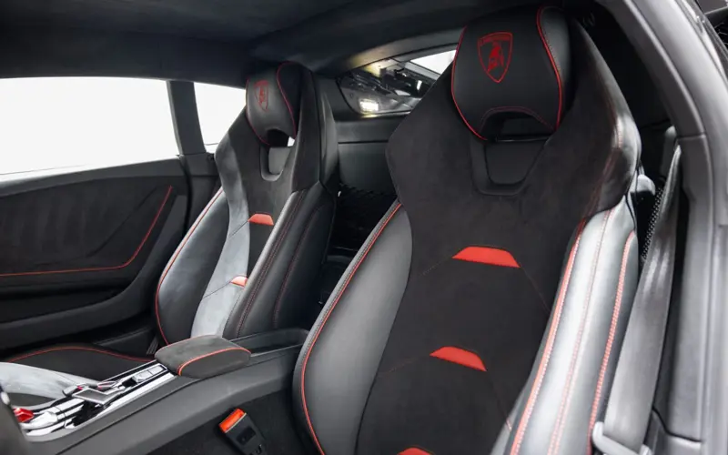 Lamborghini Huracán EVO AWD * CCB * LIFT * CARPLAY * SENSONUM * CRUIS - 121096