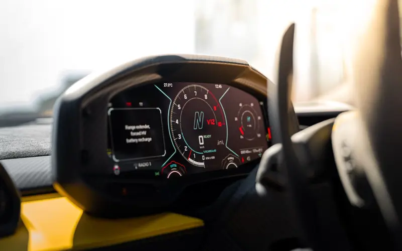 Lamborghini Revuelto 6.5 V12 * NEW CAR * AVAILABLE * BI COLOR - 168825