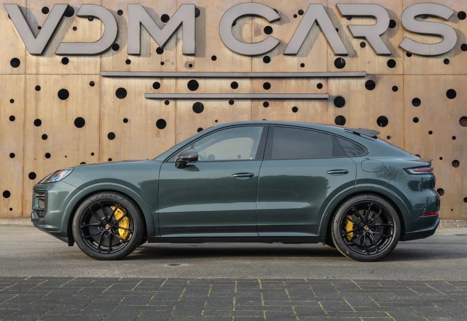 Porsche Cayenne Coupe Turbo E-Hybrid * PTS * GT PACKAGE *  - 127566