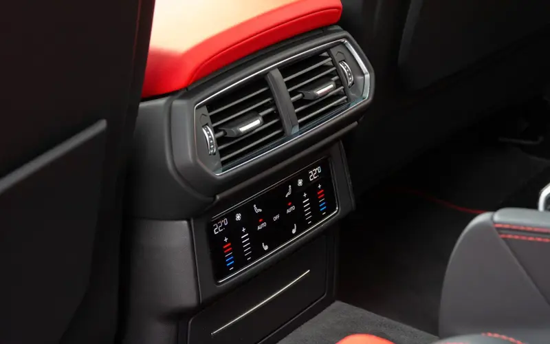 Lamborghini Urus 4.0 V8 * HUD * Pano * B&amp;O * ACC * Massage * 4-Sitz *  - 114610