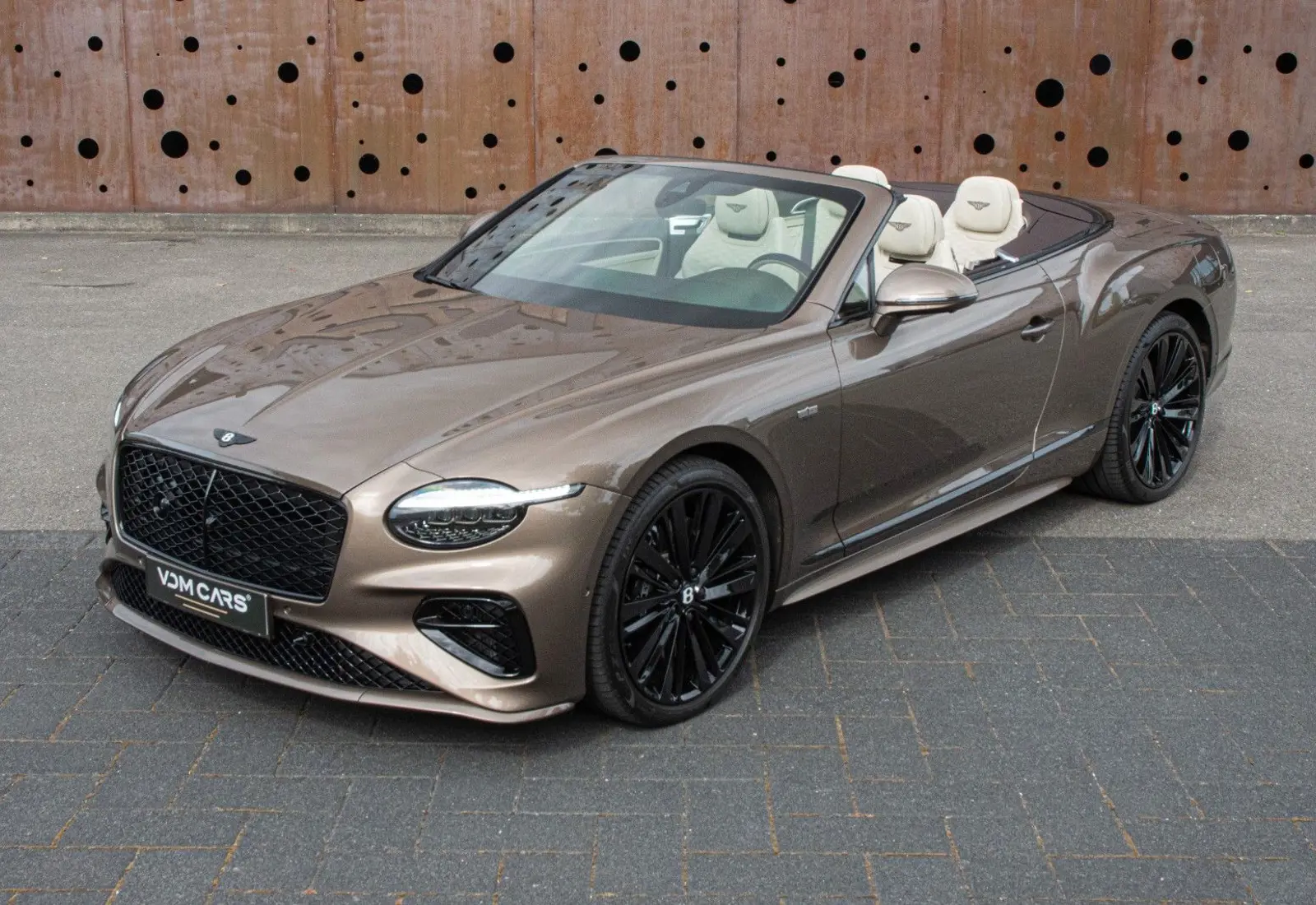 Bentley Continental GTC Speed * AKRAPOVIC * 1st EDITION * VOL - 150040