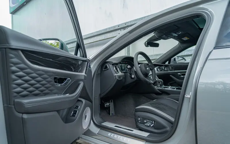 Bentley Flying Spur W12 Speed * Mulliner * B&amp;O * Tour * Blackli - 145213