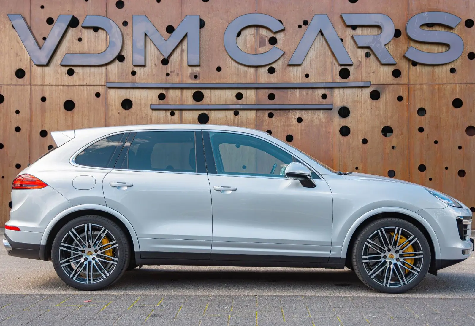 Porsche Cayenne Turbo S * CARBON * PCCB * REAR ENT. *  - 68313