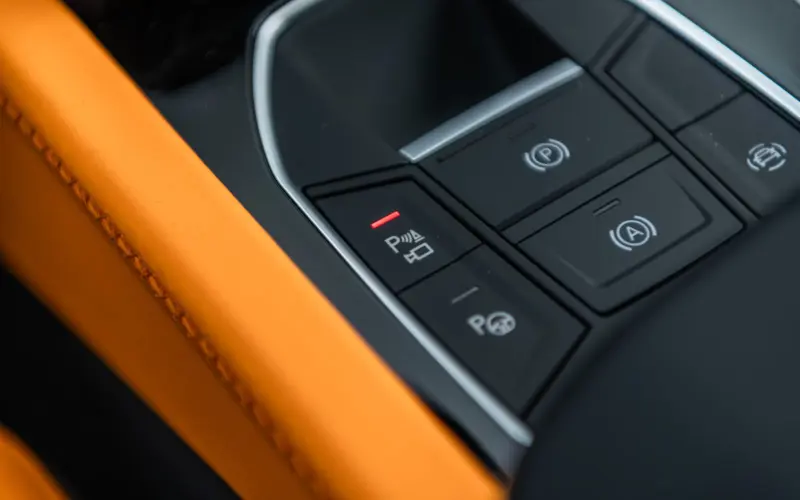 Lamborghini Urus SE * KERES MATTE * SONUS * MAINTENANCE PACK * 23" *  - 127994