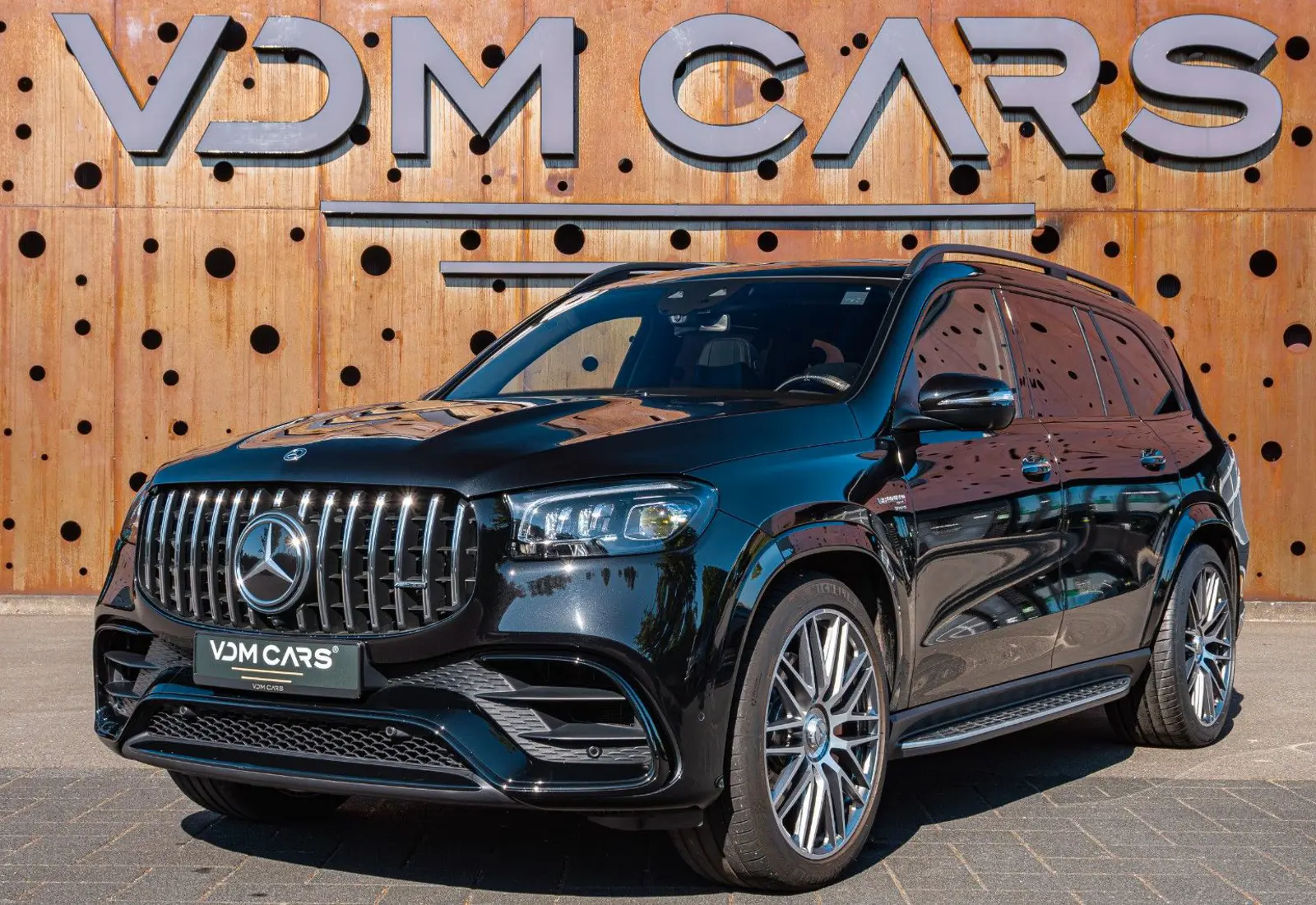 Mercedes-Benz GLS 63 AMG 4Matic+ * CARBON * NIGHT * BURMESTER *  - 104226