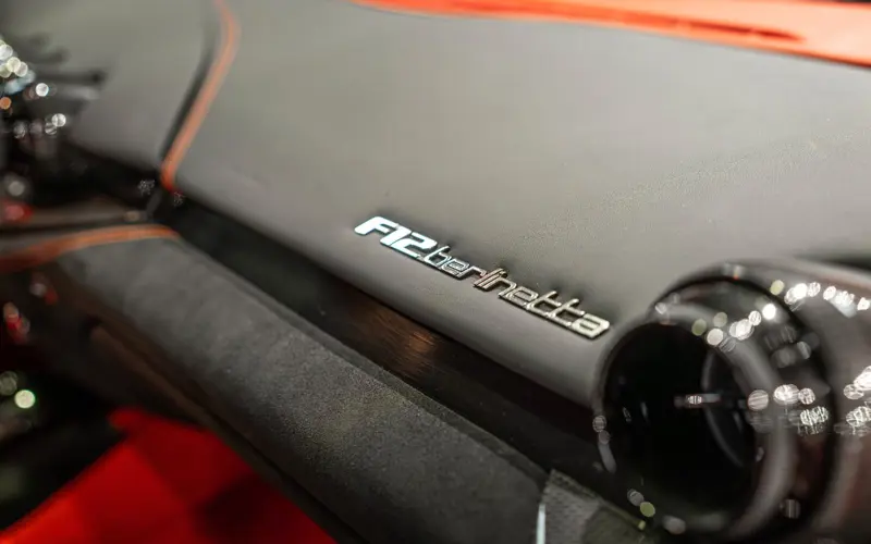 Ferrari F12 Berlinetta * ALCANTARA * CUSTOM * CARBON *  - 134911