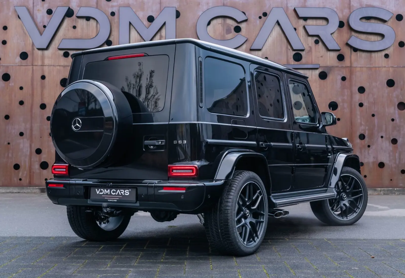 Mercedes-Benz G 63 AMG * PERFORMANCE * SUPERIOR * COMFORT * CARBON * NI - 124345