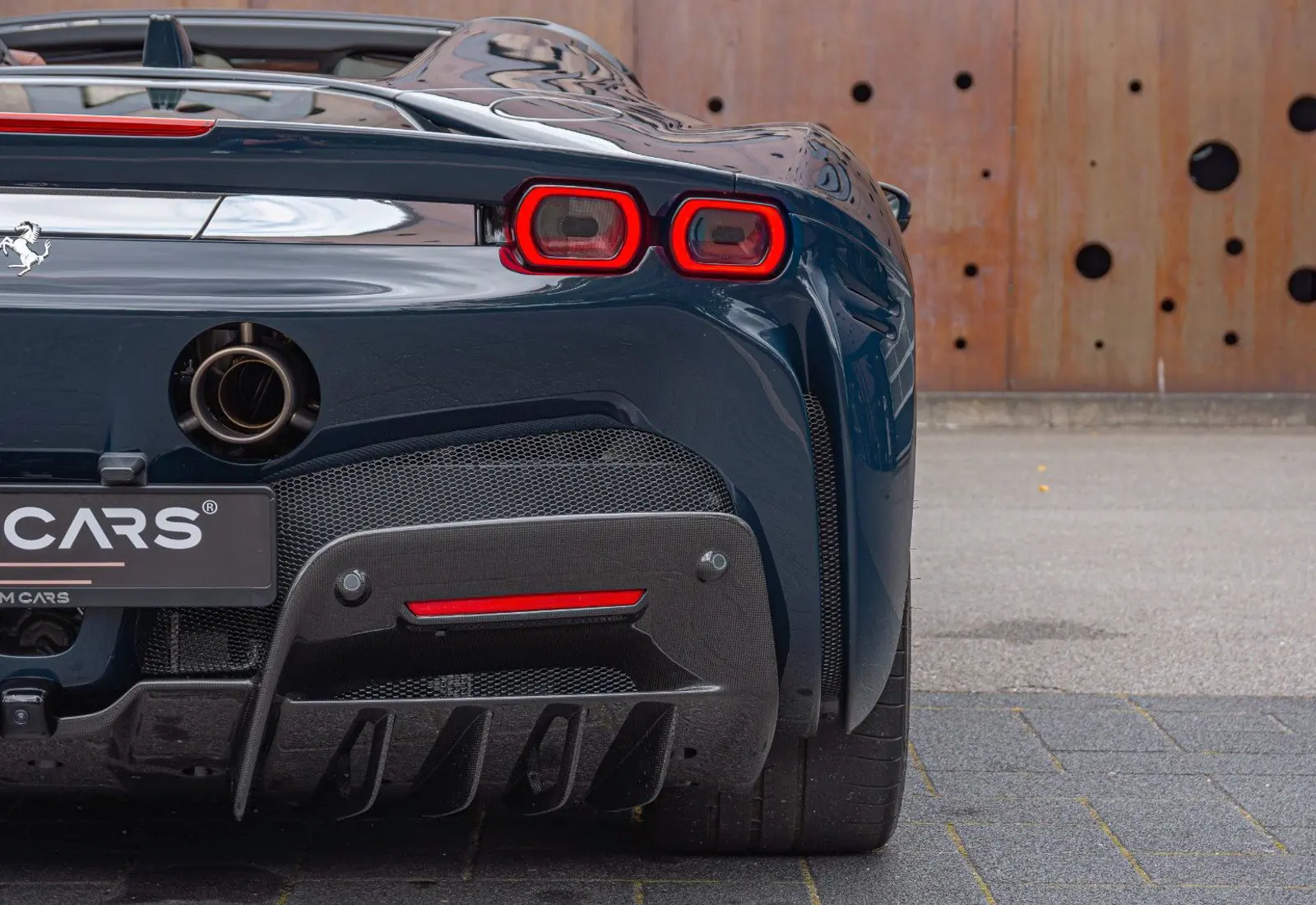 Ferrari SF90 Spider * CARBON(12x) * CARPLAY * LIFT * TWO-TONE *  - 110833