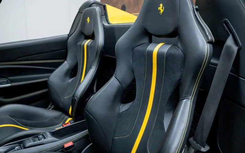Ferrari F8 Spider * LIFT * AFS1 * CARBON * Racing Seats *  - 144777