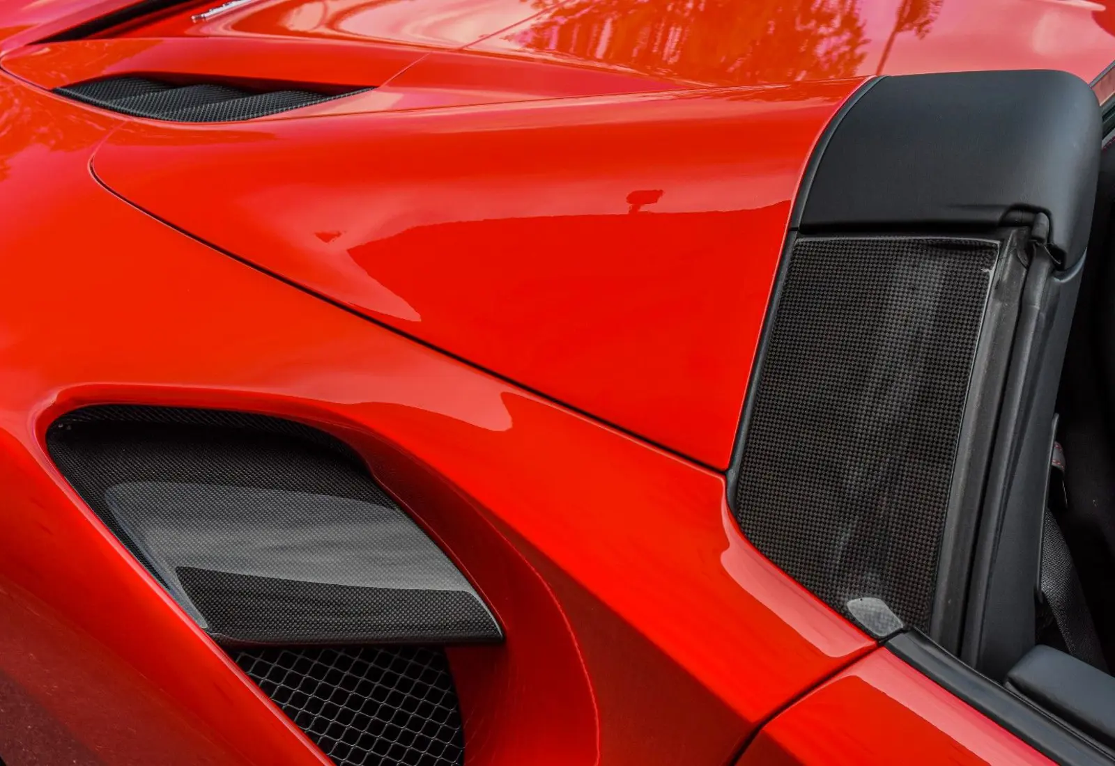 Ferrari 488 Spider * CARBON (6x) * Carbon Int/Ext * Elec.Seat - 109754