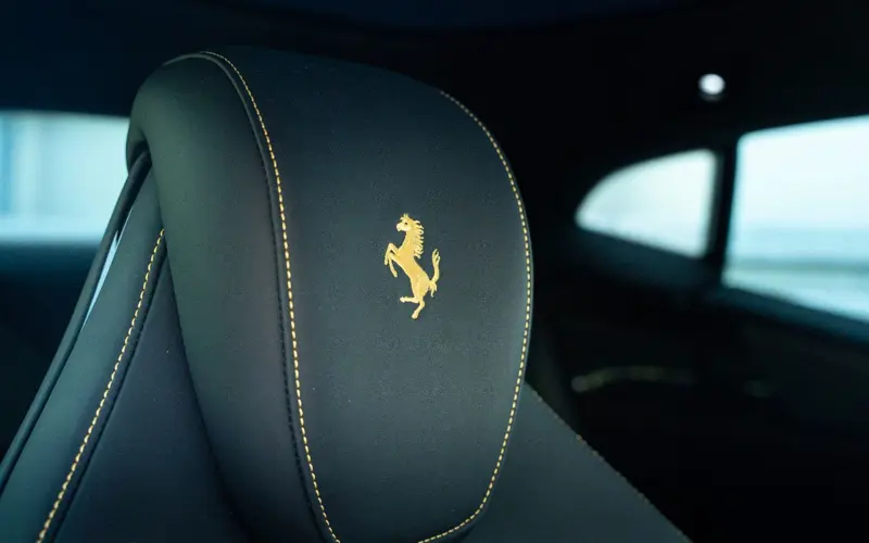 Ferrari Purosangue * ATELIER * FULL CARBON * MASSAGE * FULL *  - 176360